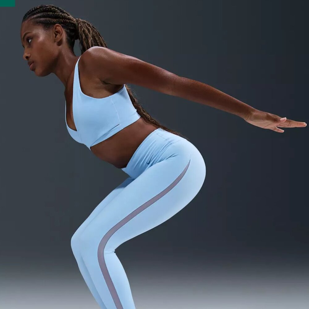 NWT Nike High-Waisted 7/8 Leggings Women L